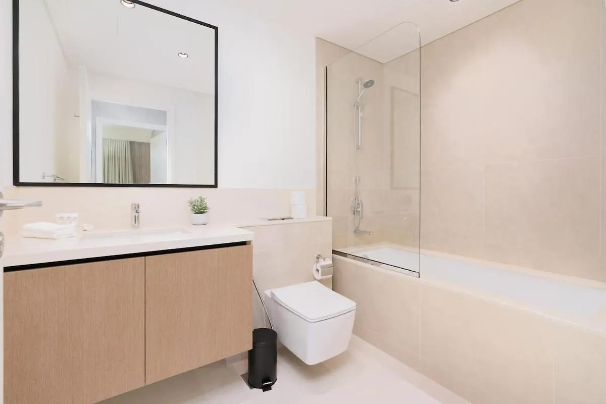 Luxury Furnished Unit In Downtown High Floor Apartment Dubai United Arab Emirates