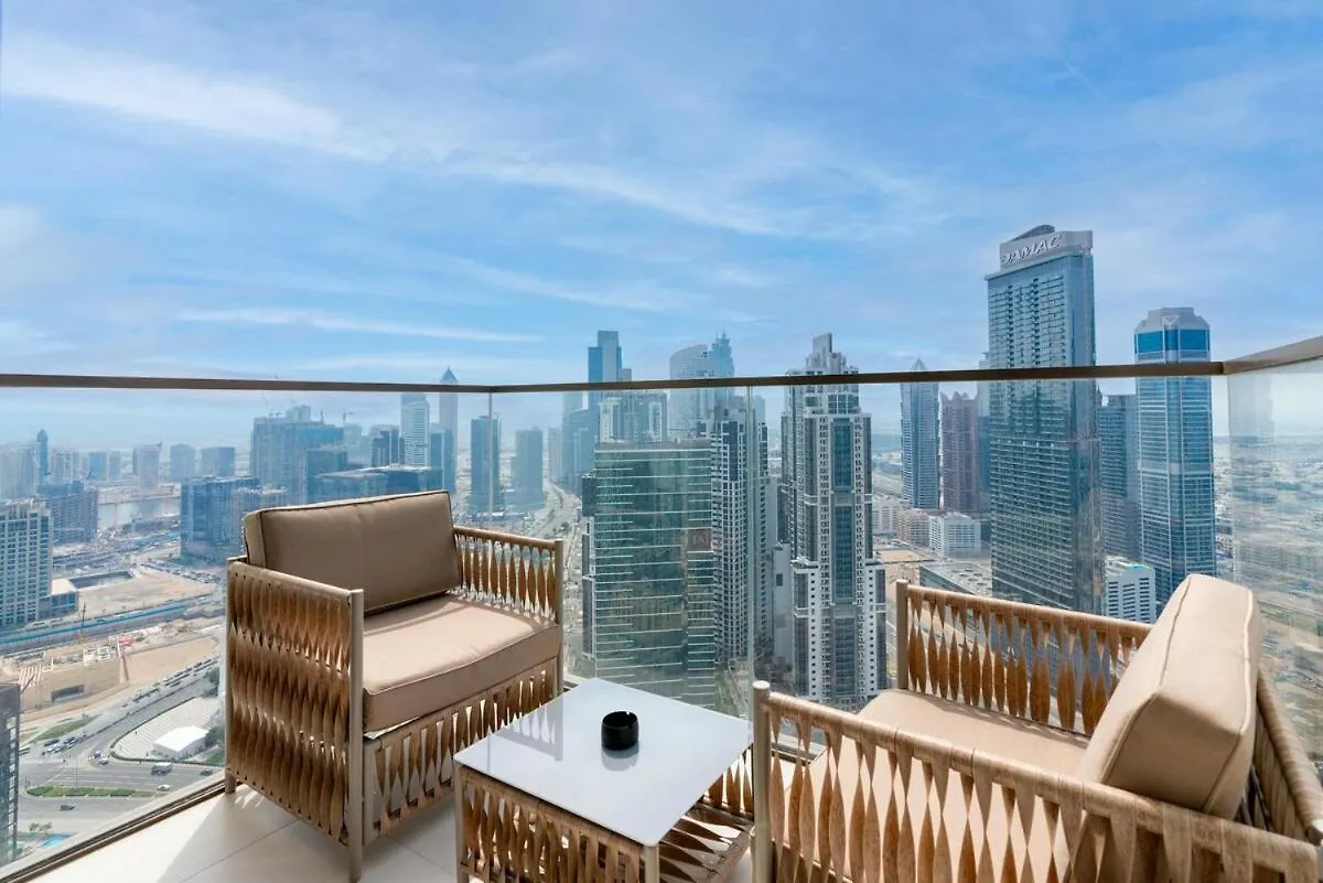 Luxury Furnished Unit In Downtown High Floor Apartment Dubai