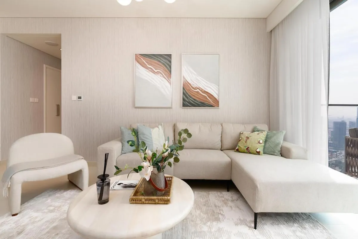 Luxury Furnished Unit In Downtown High Floor Apartment Dubai