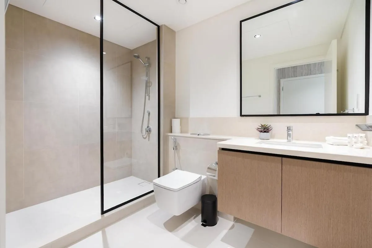Апартаменты Luxury Furnished Unit In Downtown High Floor Дубай
